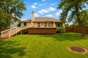 220 Ulupau Cir, Bastrop, TX 78602 - Photo 4