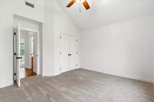 220 Ulupau Cir, Bastrop, TX 78602 - Photo 16
