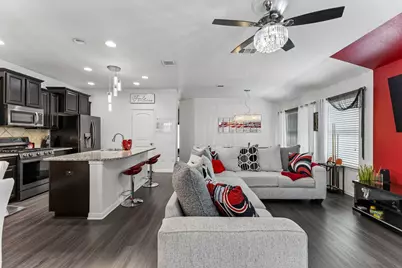 13736 Harrisglenn Drive, Austin, TX 78660 - Photo 4