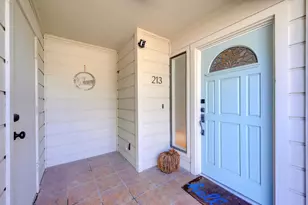 213 Overlook Ct, Wimberley, TX 78676 - Photo 2