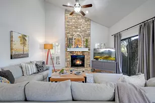 213 Overlook Ct, Wimberley, TX 78676 - Photo 8