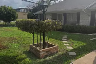 5500 Chadwyck Dr, Austin, TX 78723 - Photo 2