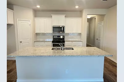 445 Blue Stem Road, New Braunfels, TX 78130 - Photo 14