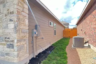 445 Blue Stem Rd, New Braunfels, TX 78130 - Photo 32