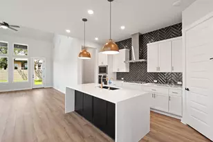 401 Leaning Rock Rd, Georgetown, TX 78628 - Photo 12