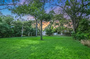 1402 Church St, Bastrop, TX 78602 - Photo 36