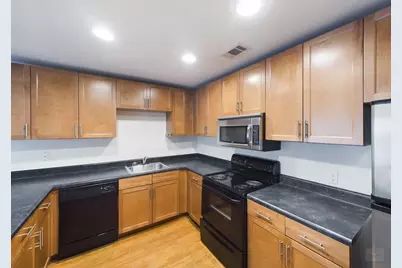 711 W 32 Street #154, Austin, TX 78705 - Photo 10