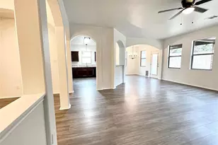 1808 Paseo Verde Dr, Leander, TX 78641 - Photo 4