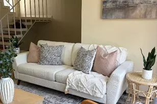 6910 Hart Ln, Austin, TX 78731 - Photo 4