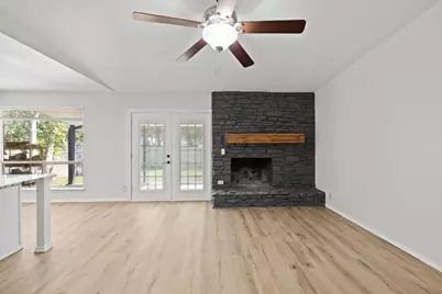 10001 Woodglen Drive, Austin, TX 78753 - Photo 8