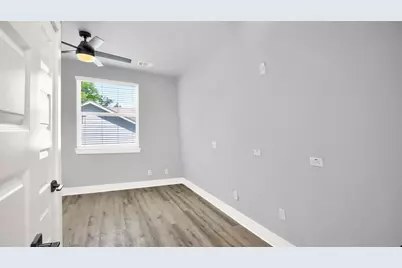 7204 Meador Avenue #1B, Austin, TX 78752 - Photo 14