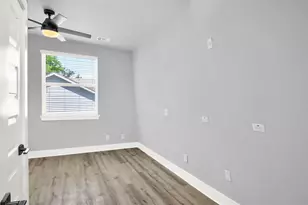7204 Meador Ave, Austin, TX 78752 - Photo 14
