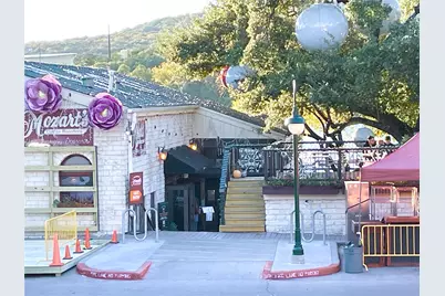 601 Hearn Street #207, Austin, TX 78703 - Photo 30