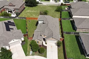 505 Sixpence Ln, Georgetown, TX 78628 - Photo 38