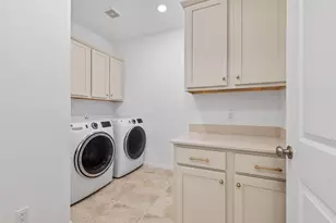 505 Sixpence Ln, Georgetown, TX 78628 - Photo 6