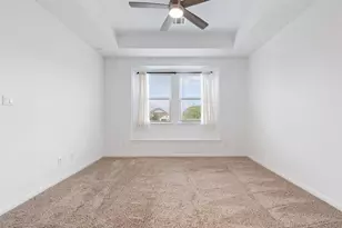 505 Sixpence Ln, Georgetown, TX 78628 - Photo 14