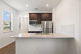 505 Sixpence Ln, Georgetown, TX 78628 - Photo 30