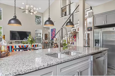 1800 Webberville Road #B, Austin, TX 78721 - Photo 12