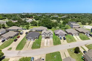 709 Claremont Pkwy, Marble Falls, TX 78654 - Photo 2
