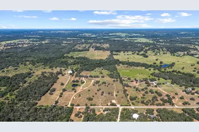 1038 League Line Road, Paige, TX 78659 - Photo 14