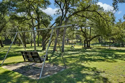 2114 Live Oak Circle, Round Rock, TX 78681 - Photo 38