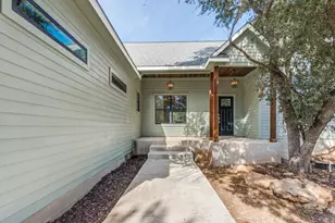 4 Senisa St, Wimberley, TX 78676 - Photo 2