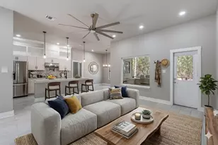 4 Senisa St, Wimberley, TX 78676 - Photo 2