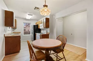 1100 Fairlawn Cove, Round Rock, TX 78664 - Photo 10