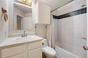 1100 Fairlawn Cove, Round Rock, TX 78664 - Photo 28