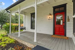 305 East St, Hutto, TX 78634 - Photo 8