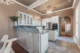 305 East St, Hutto, TX 78634 - Photo 14