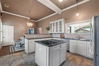 305 East Street, Hutto, TX 78634 - Photo 12