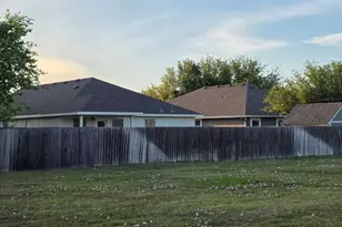 204 Quail Hollow Dr, Hutto, TX 78634 - Photo 26