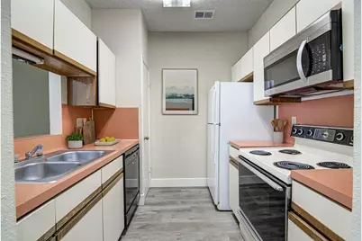2804 Rio Grande Street #208, Austin, TX 78705 - Photo 10