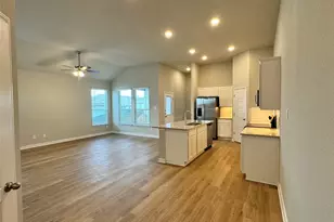 131 Schrader Dr, Buda, TX 78610 - Photo 2