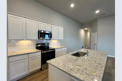 131 Schrader Drive #B, Buda, TX 78610 - Photo 6