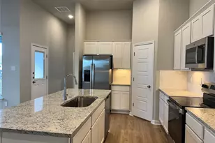 131 Schrader Dr, Buda, TX 78610 - Photo 8