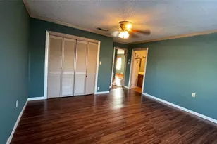 909 Fannin St, Nocona, TX 76255 - Photo 10