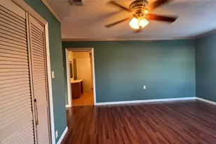 909 Fannin St, Nocona, TX 76255 - Photo 12