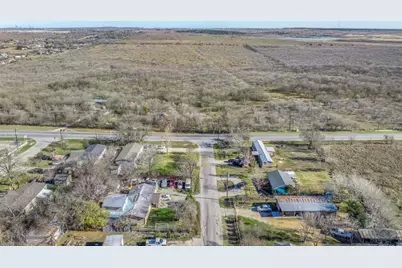 5225 Fm 2001, Buda, TX 78610 - Photo 26