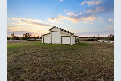 233 Courtnees Way, Georgetown, TX 78626 - Photo 2
