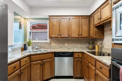7501 Lakewood Drive, Austin, TX 78750 - Photo 18