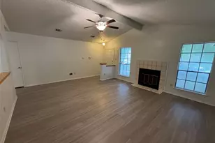 1112 Byers Ln, Austin, TX 78753 - Photo 2