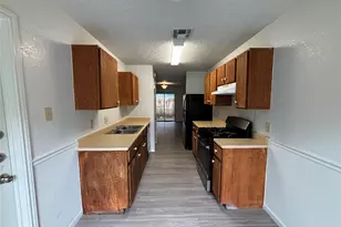 1112 Byers Ln, Austin, TX 78753 - Photo 6