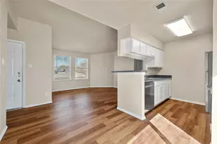7111 E Hwy 290 E, Austin, TX 78723 - Photo 6