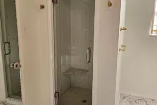 710 N Avenue C, Elgin, TX 78621 - Photo 14