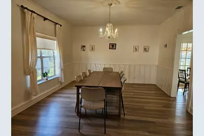 710 N Avenue C, Elgin, TX 78621 - Photo 8