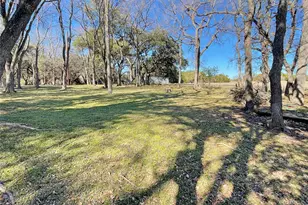 700 Shanklin Rd, Belton, TX 76513 - Photo 8