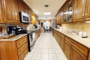 700 Shanklin Rd, Belton, TX 76513 - Photo 12