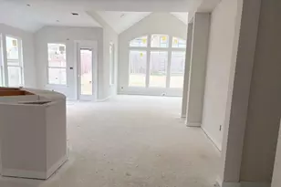 301 Oak Blossom Rd, Liberty Hill, TX 78642 - Photo 2